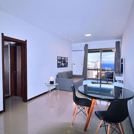 Incrivel Sala E Quarto Com Varanda Em Ipanema